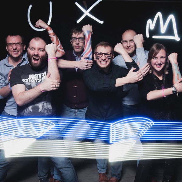 LIGHT PAINTING - PHOTOCALL